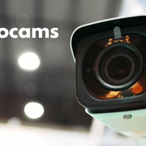 Innocams security camera close-up with logo.